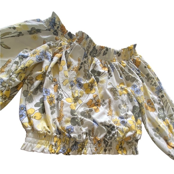 Forever 21 Tops - {forever 21} off shoulder floral 3/4 sleeve blouse